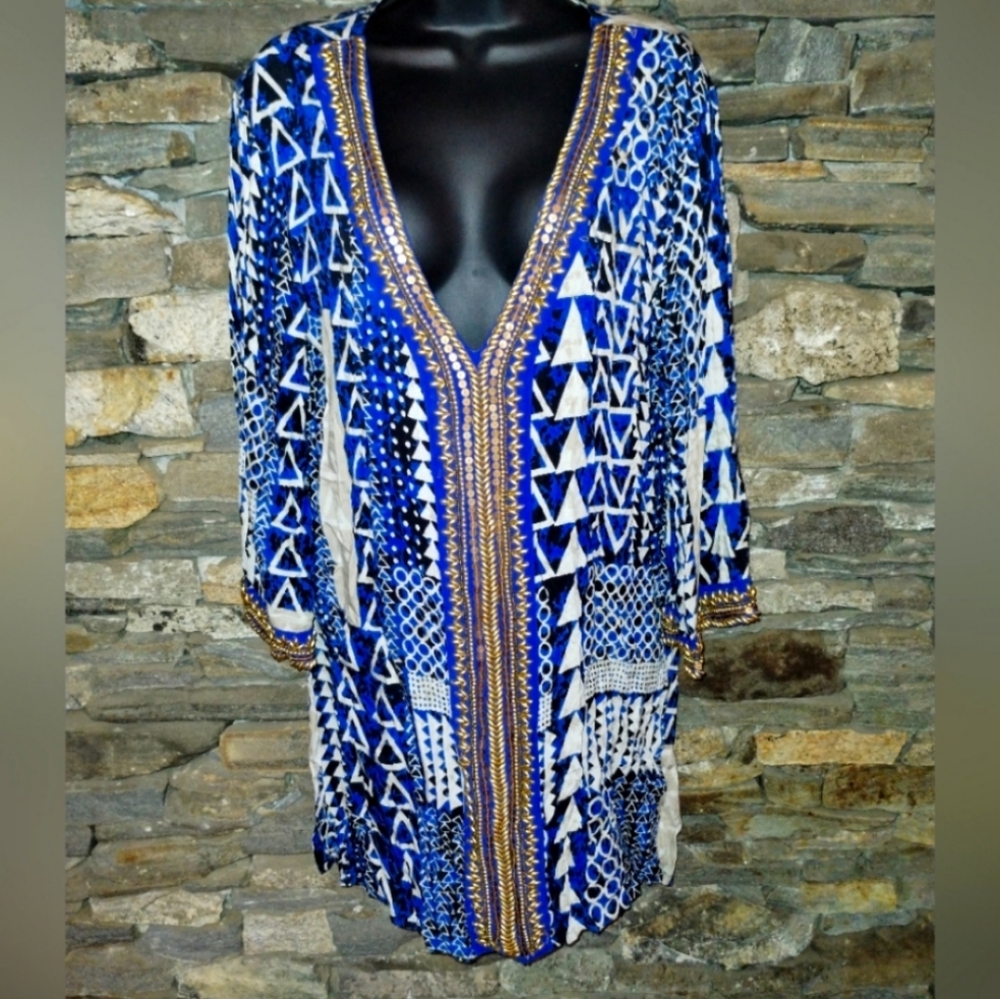 Mira tunic blue and taupe, metal embellishments v neck size xl - Picture 10 of 11